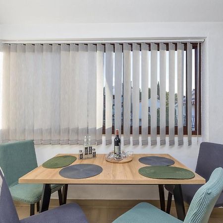 Apartment Lucijan Пореч Экстерьер фото