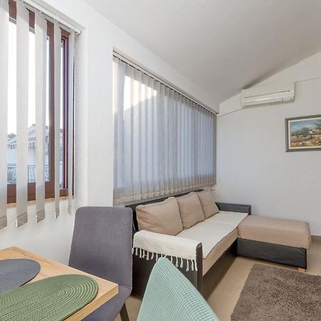 Apartment Lucijan Пореч Экстерьер фото