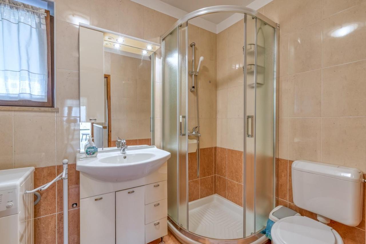 Apartment Lucijan Пореч Экстерьер фото