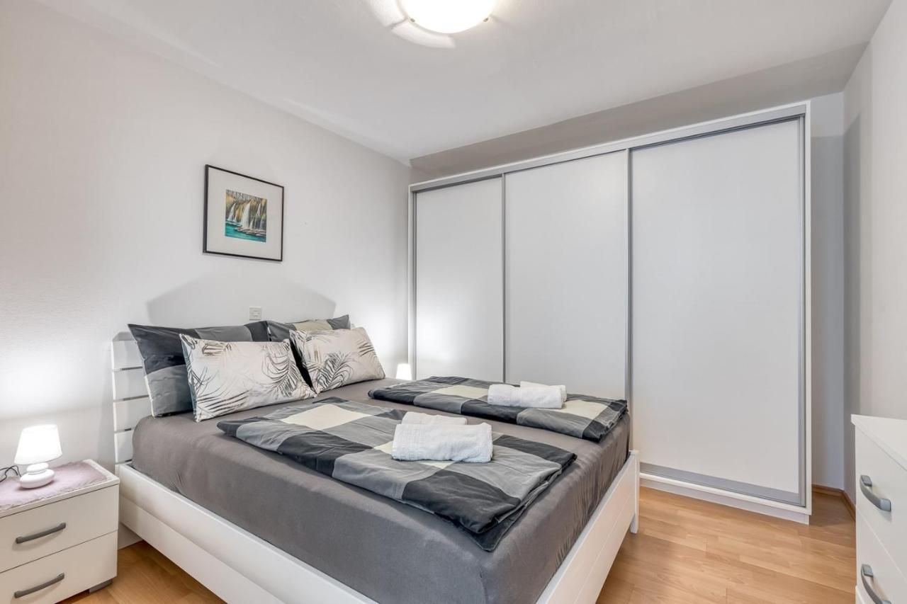 Apartment Lucijan Пореч Экстерьер фото