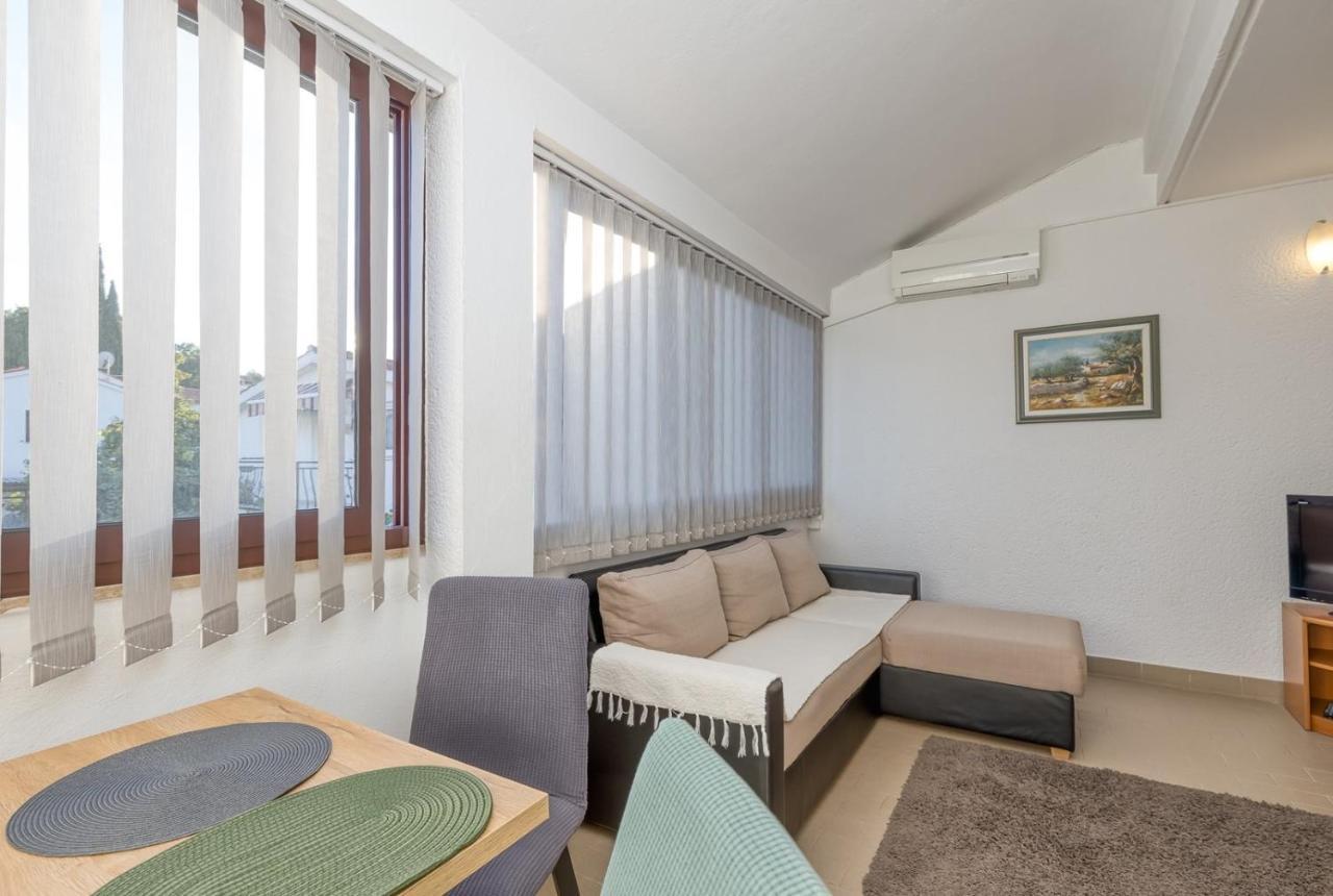 Apartment Lucijan Пореч Экстерьер фото